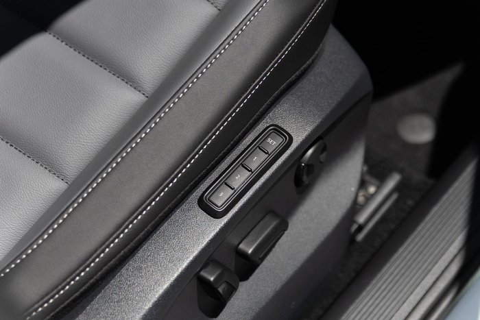 2025 Volkswagen T-Roc 110TSI Style