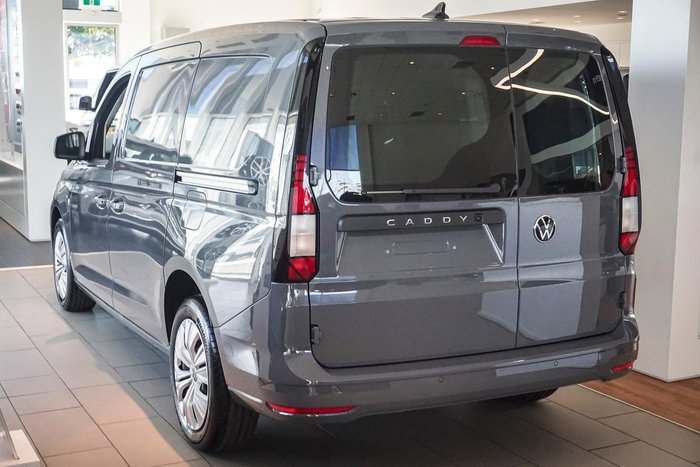 2025 Volkswagen Caddy TSI220