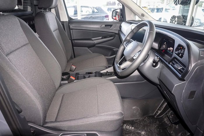 2025 Volkswagen Caddy TSI220