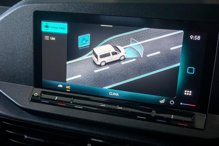 2025 Volkswagen Caddy TSI220