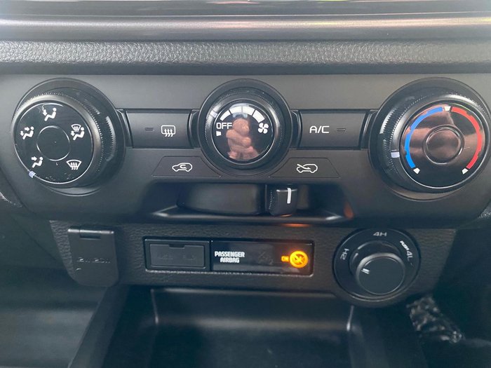 2023 Isuzu D-MAX LS-M