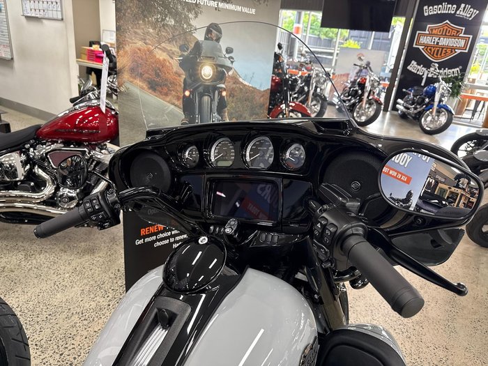 2024 Harley-Davidson Ultra Limited 114 (FLHTK) Touring Grey