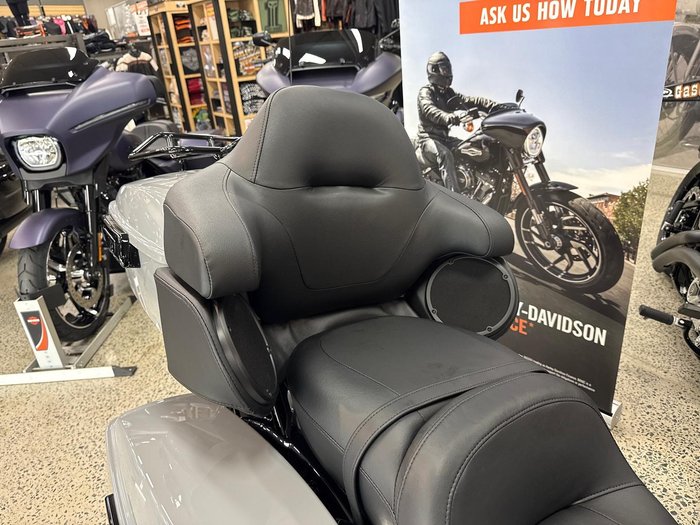2024 Harley-Davidson Ultra Limited 114 (FLHTK) Touring Grey