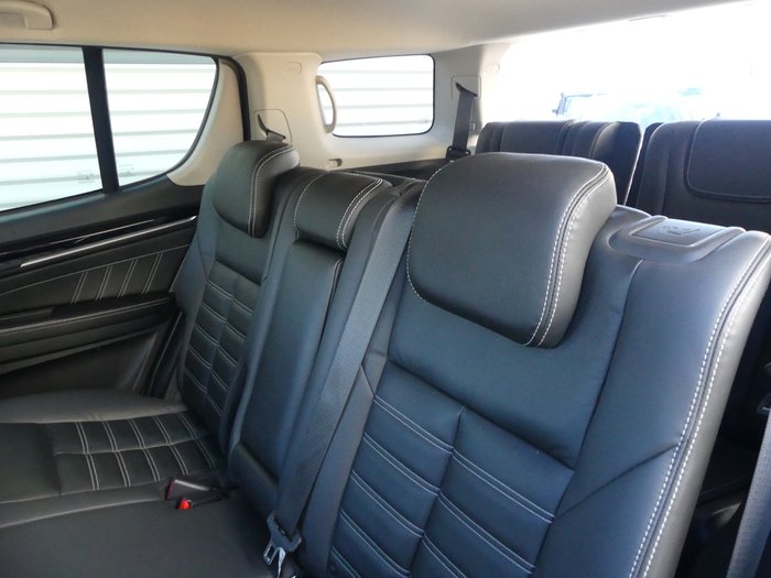 2019 Isuzu MU-X LS-T