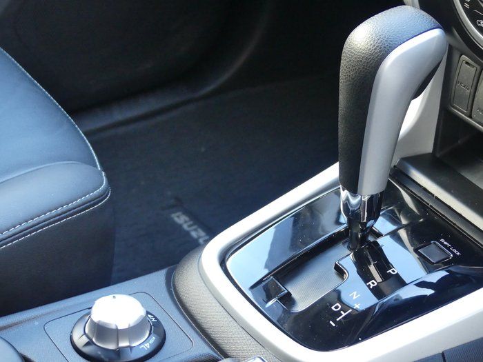 2019 Isuzu MU-X LS-T