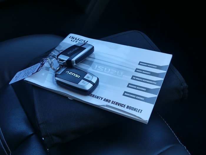 2019 Isuzu MU-X LS-T