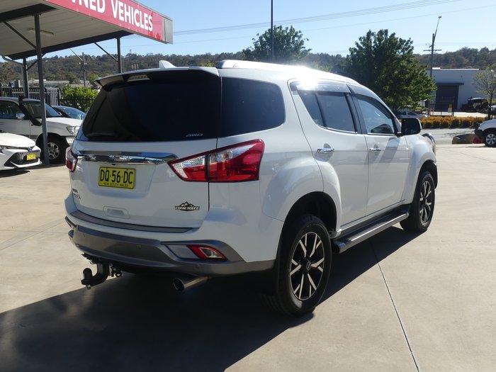 2019 Isuzu MU-X LS-T