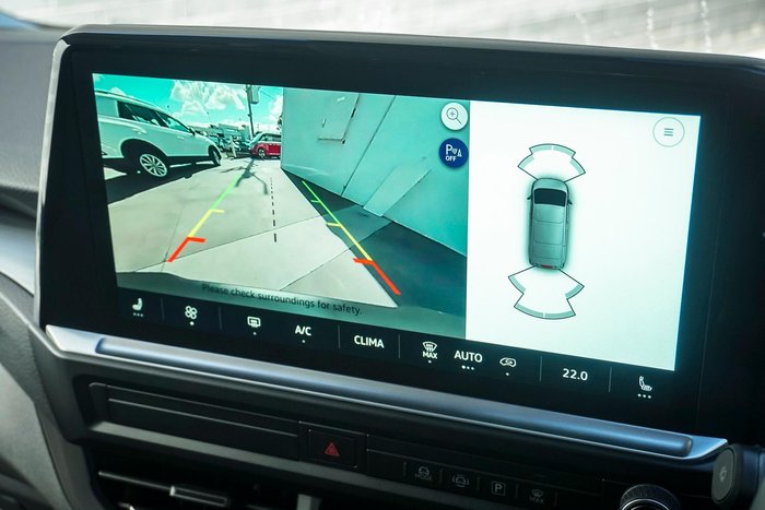 2025 Volkswagen Transporter TDI390