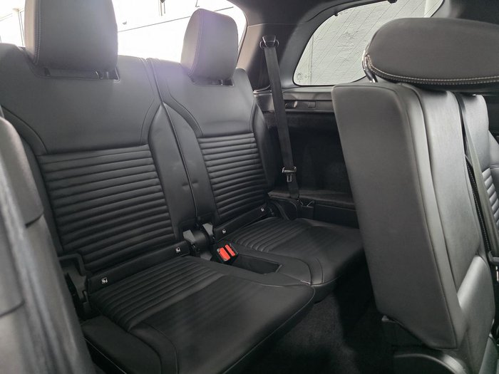 2021 Land Rover Discovery D300 R-Dynamic SE