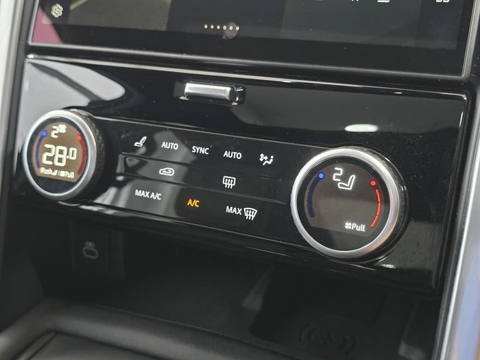 2021 Land Rover Discovery D300 R-Dynamic SE