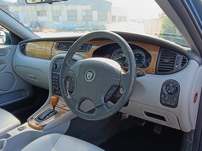 2002 Jaguar X-Type X400 Topaz