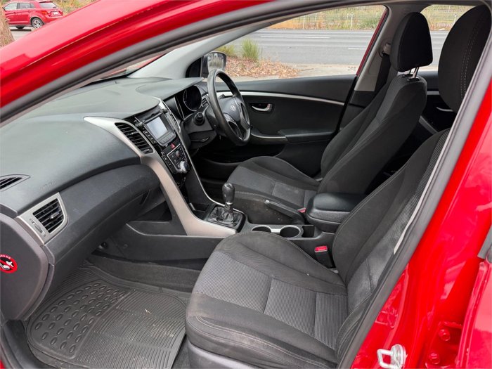 2012 HYUNDAI i30 ACTIVE