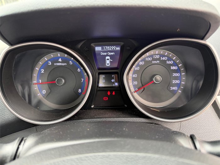 2012 HYUNDAI i30 ACTIVE