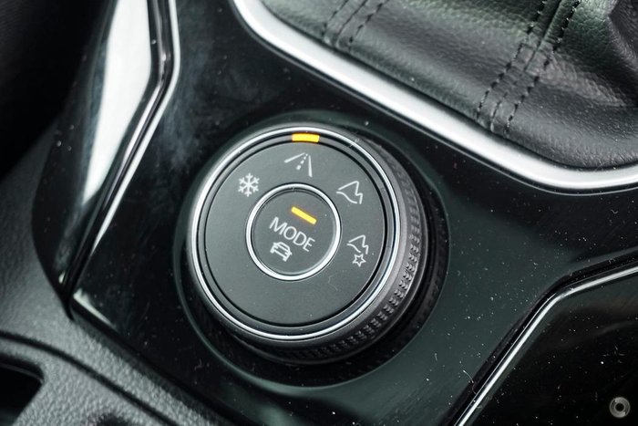 2025 Volkswagen T-Roc 140TSI R-Line