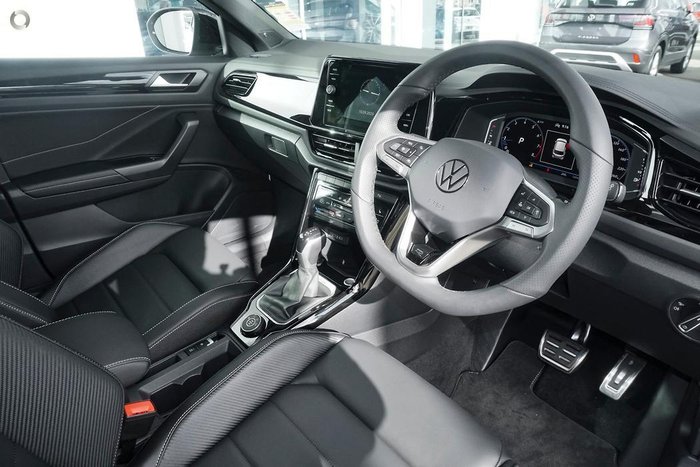 2025 Volkswagen T-Roc 140TSI R-Line