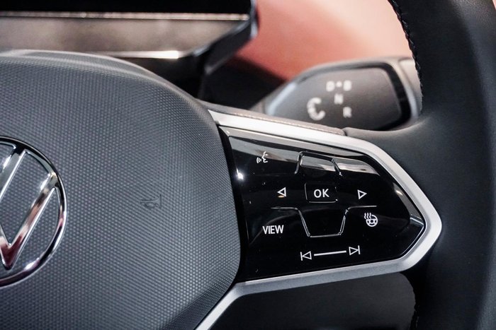 2025 Volkswagen ID.4 Pro