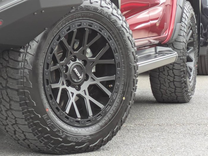 2025 Isuzu D-MAX X-TERRAIN