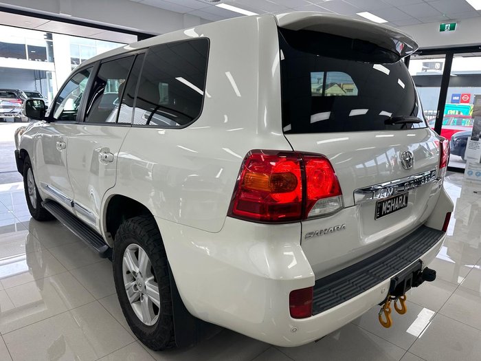 2012 Toyota Landcruiser Sahara VDJ200R MY10 4X4 Constant Glacier White