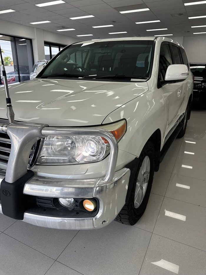 2012 Toyota Landcruiser Sahara VDJ200R MY10 4X4 Constant Glacier White