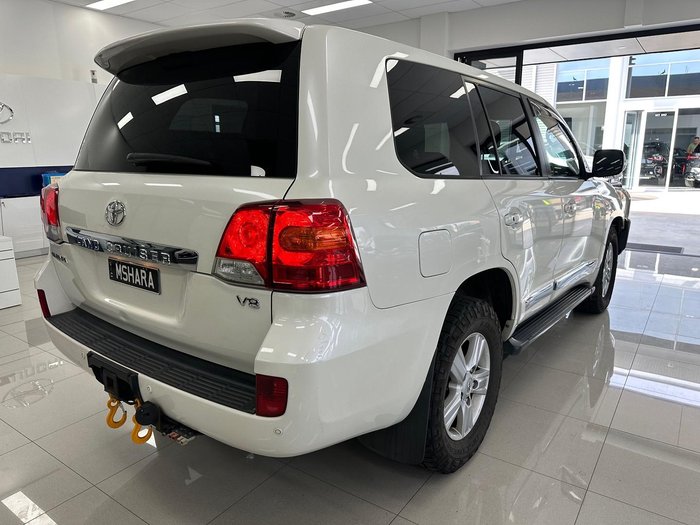 2012 Toyota Landcruiser Sahara VDJ200R MY10 4X4 Constant Glacier White