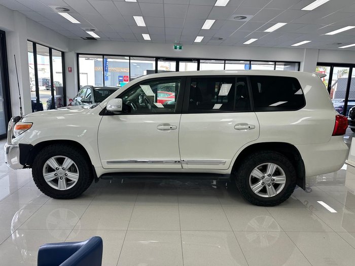 2012 Toyota Landcruiser Sahara VDJ200R MY10 4X4 Constant Glacier White