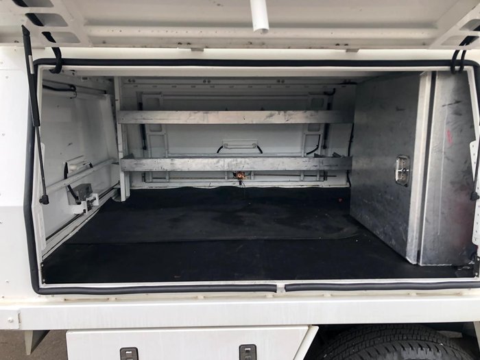 2018 Nissan Navara ST D23 Series 3 4x2 Polar White