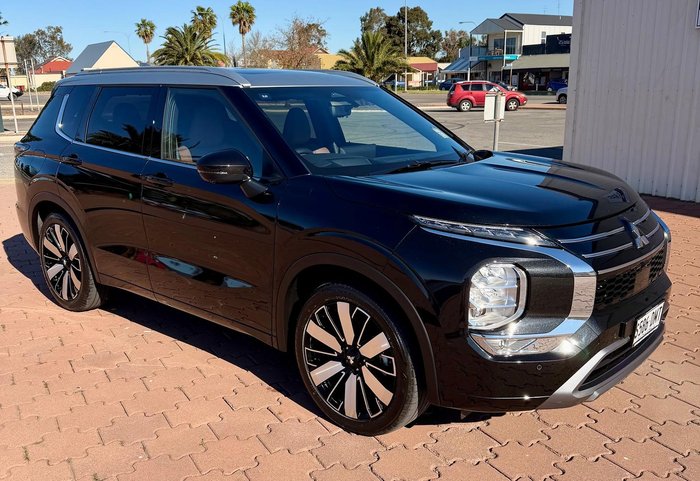 2025 Mitsubishi Outlander Exceed Tourer