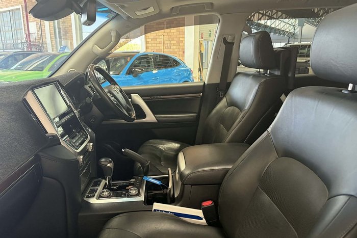 2021 Toyota Landcruiser Sahara