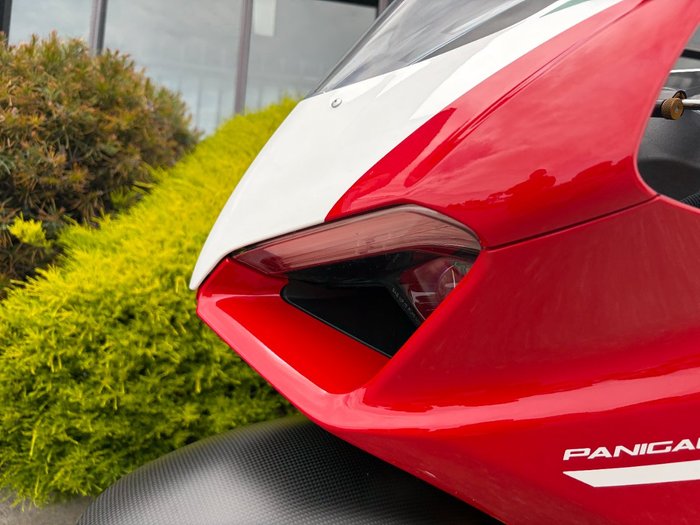 2024 DUCATI PANIGALE V2 BAYLISS 20TH ANNIV Red