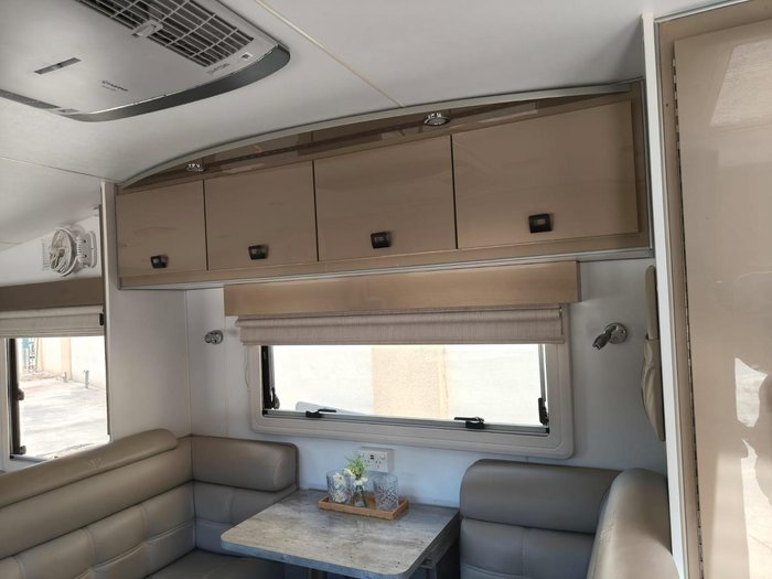 2020 JB Caravans Scorpion Sting 20'6 Rd Cafe