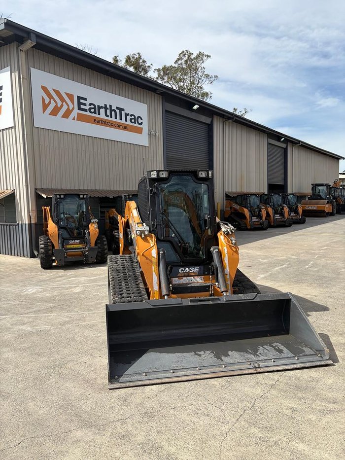2023 CASE Tv450b