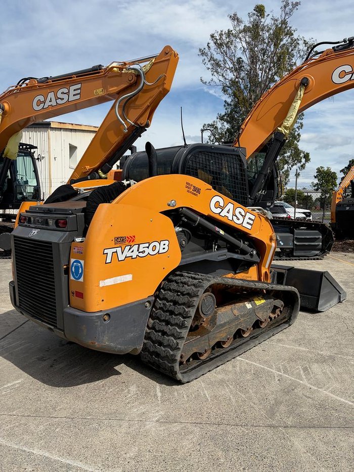 2023 CASE Tv450b