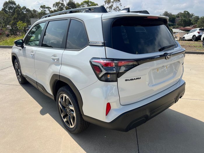 2025 Subaru Forester Hybrid S6 MY26 AWD Crystal White