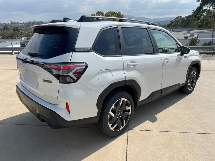 2025 Subaru Forester Hybrid S6 MY26 AWD Crystal White