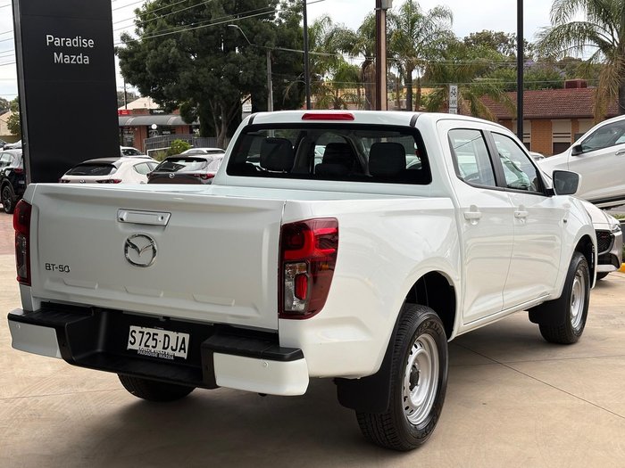 2025 Mazda BT-50 XS