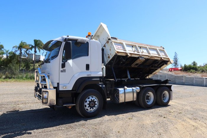 2011 Isuzu F Series