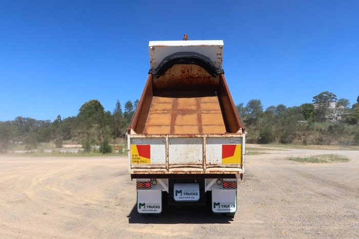 2011 Isuzu F Series FXZ 1500