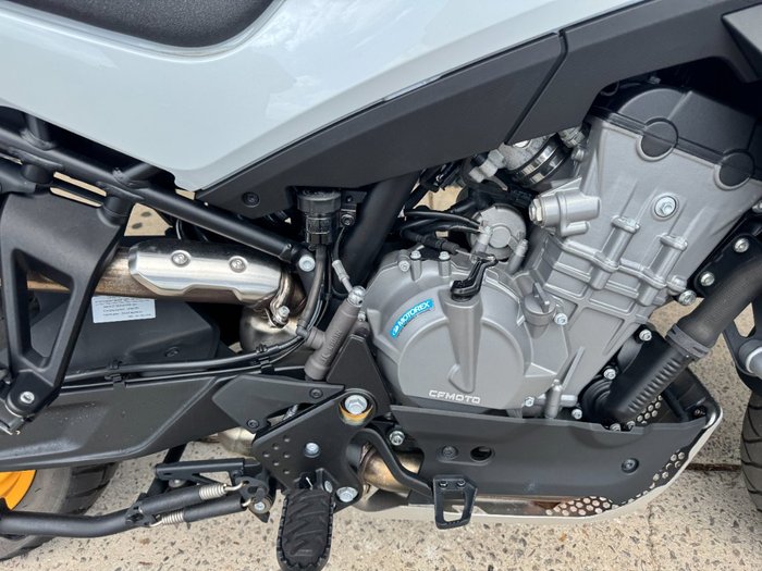 2024 CFMOTO MT EXPLORE WHITE