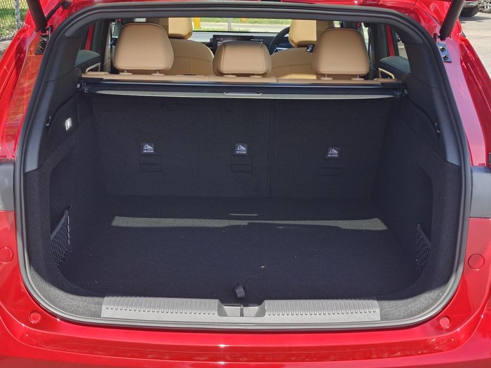 2025 MG HS Super Hybrid Essence