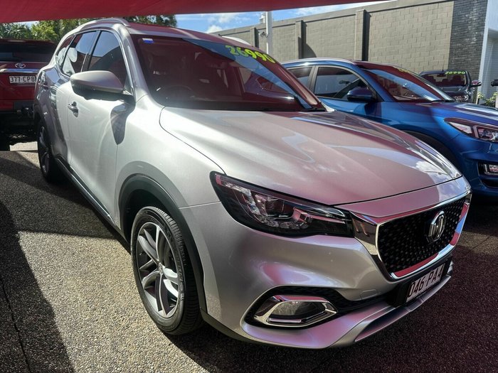 2022 MG HS Essence X