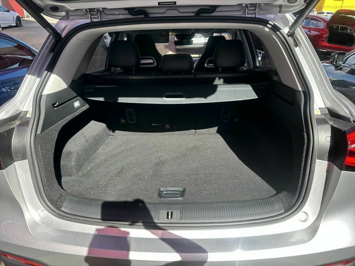 2022 MG HS Essence X