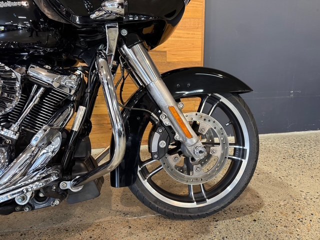 2017 Harley-davidson FLTRXS ROAD GLIDE SPECIAL Black