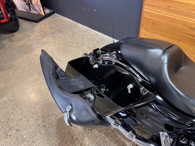 2017 Harley-davidson FLTRXS ROAD GLIDE SPECIAL Black