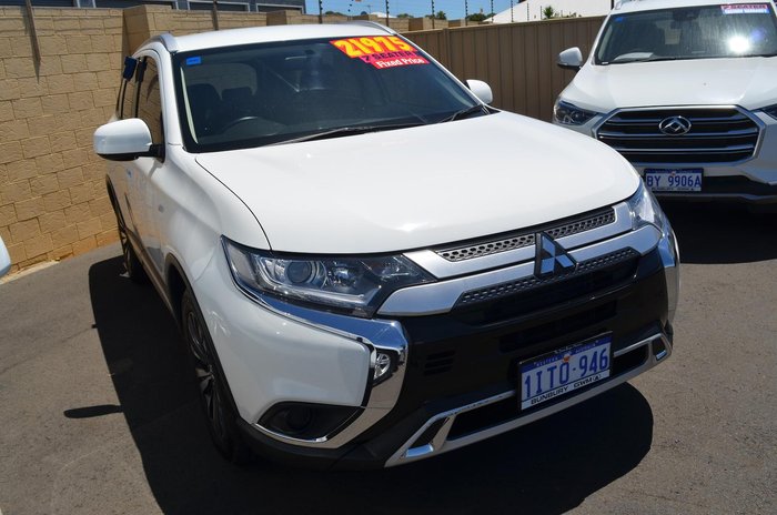 2018 Mitsubishi Outlander ES