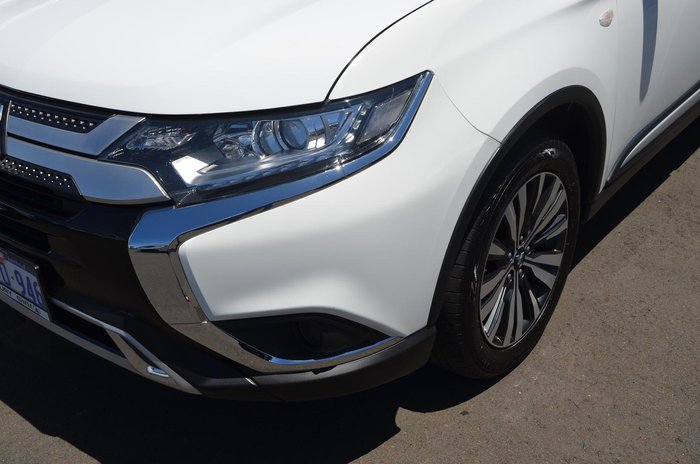 2018 Mitsubishi Outlander ES