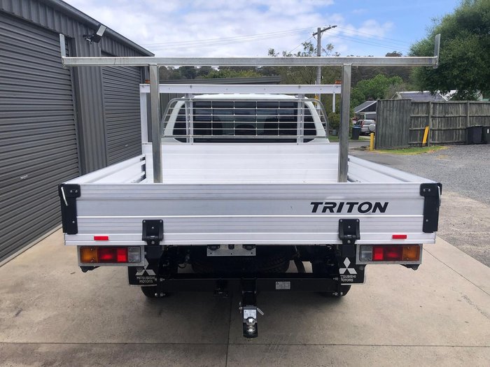 2022 Mitsubishi Triton GLX MR MY22 4x2 White