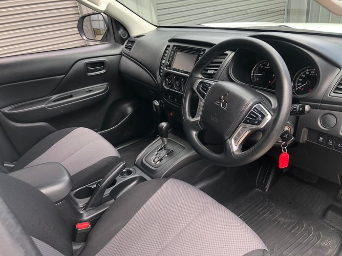 2022 Mitsubishi Triton GLX MR MY22 4x2 White