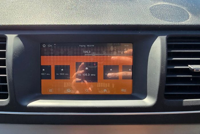 2022 LDV G10 LIFT DOOR