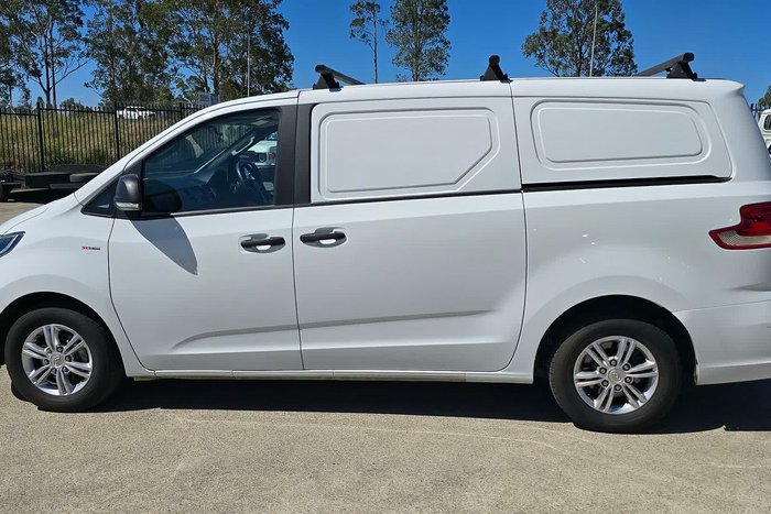 2022 LDV G10 LIFT DOOR