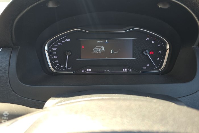 2022 LDV G10 LIFT DOOR